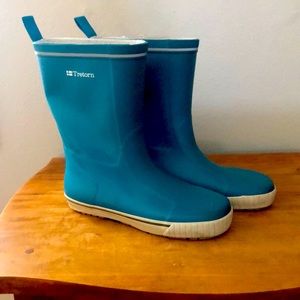 Tretorn size 39 (8) rain boots